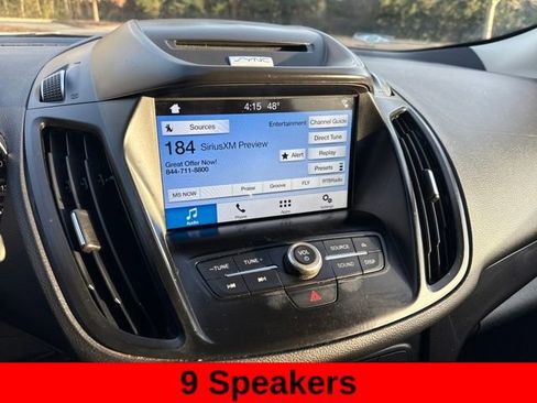 Used 2017 Ford Escape SE w/ Equipment Group 201A image 19