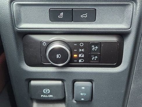 Used 2023 Ford Expedition Limited RWD image 20