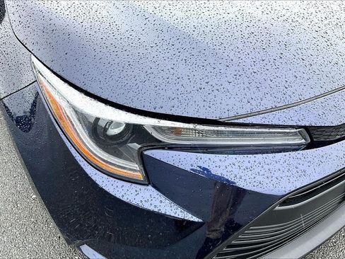 Used 2024 Toyota Corolla LE FWD image 33