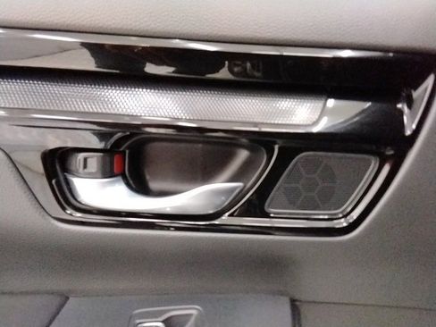 Used 2024 Honda CR-V Sport Touring image 33