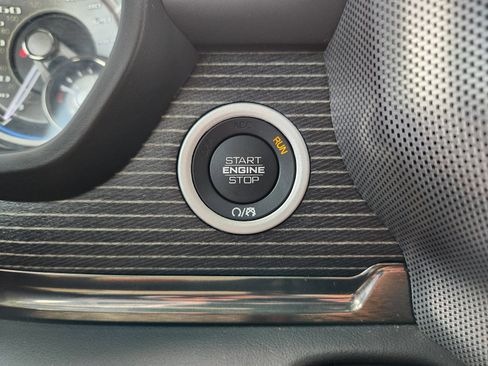 Used 2021 RAM 1500 Limited AWD/4WD image 23