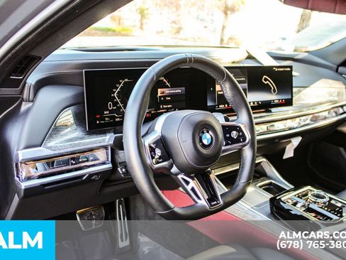 Used 2023 BMW 740i w/ Parking Assistance Package image 33