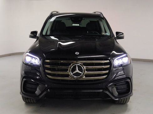New 2026 Mercedes-Benz GLS 450 4MATIC image 3