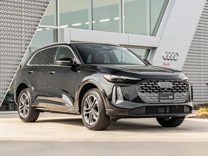 Certified 2025 Audi Q5 Premium w/ Convenience Package