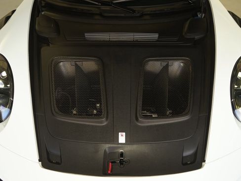 Used 2024 Porsche 911 GT3 RS image 34