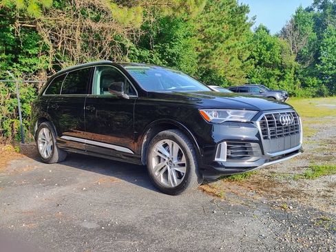 Used 2020 Audi Q7 3.0T Premium Plus AWD/4WD image 2