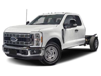 New 2025 Ford F350 XL w/ XL Chrome Package