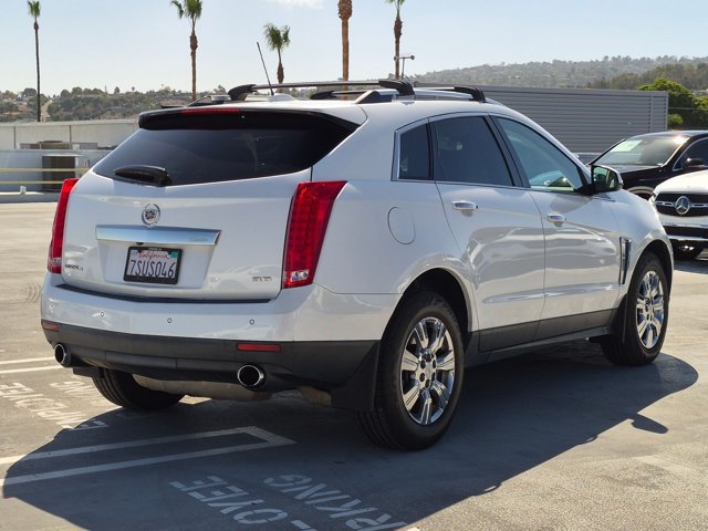 Used 2016 Cadillac SRX Luxury w/ Driver Awareness Package AWD/4WD image 5