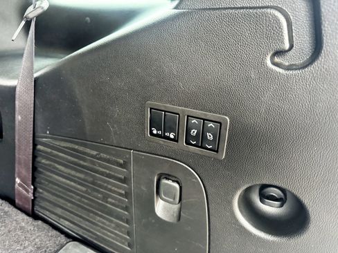 Used 2017 GMC Yukon Denali w/ Open Road Package image 16