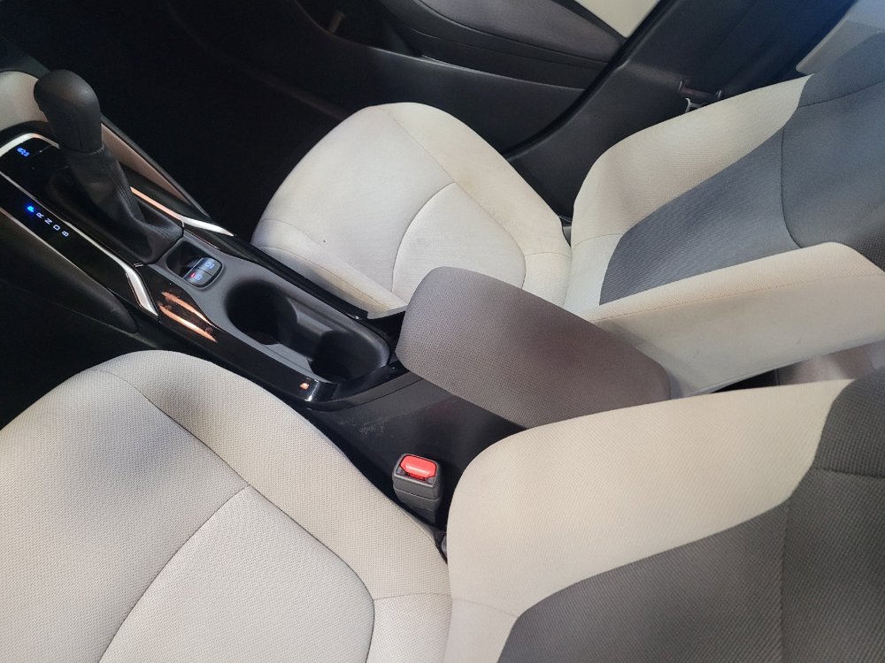 Used 2022 Toyota Corolla L FWD image 26