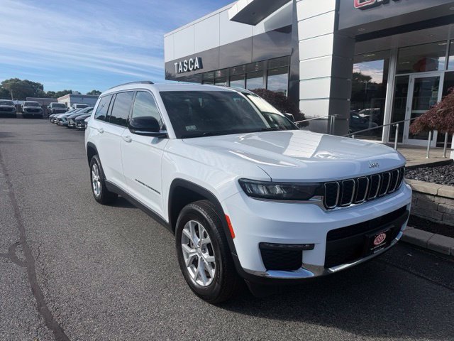 Used 2023 Jeep Grand Cherokee L Limited AWD/4WD image 1
