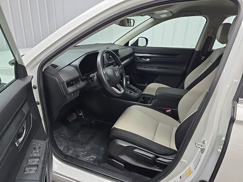 Used 2023 Honda CR-V LX image 28