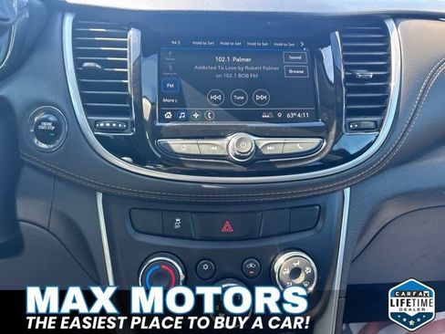 Used 2022 Chevrolet Trax LT w/ Driver Confidence Package AWD/4WD image 36