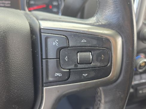 Used 2019 Chevrolet Silverado 1500 LT Trail Boss AWD/4WD image 22