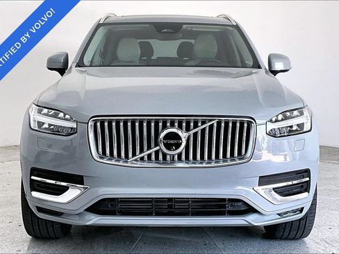Used 2024 Volvo XC90 T8 Plus w/ Protection Package Premier AWD/4WD image 3