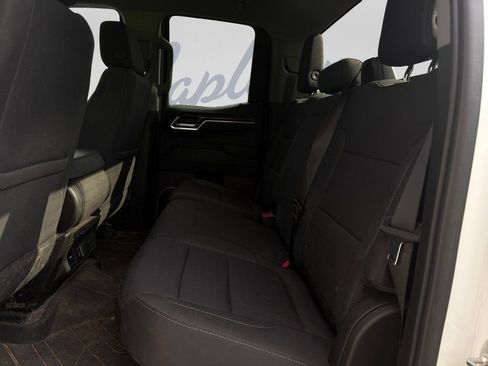 Used 2023 Chevrolet Silverado 1500 LT AWD/4WD image 30