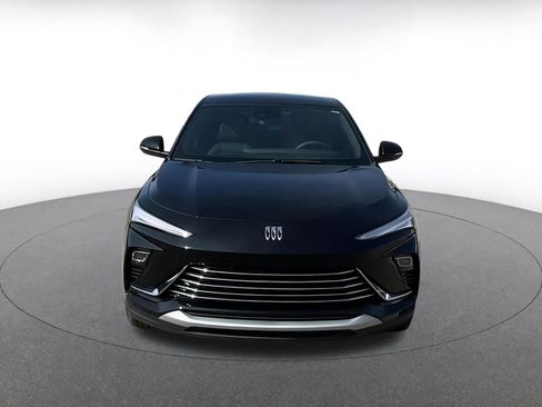 Used 2025 Buick Envista Preferred image 3