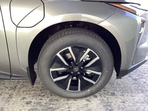 Used 2026 Toyota bZ XLE image 11