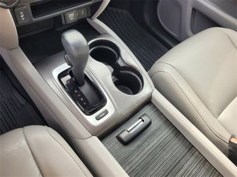 Used 2017 Honda Pilot EX-L image 27