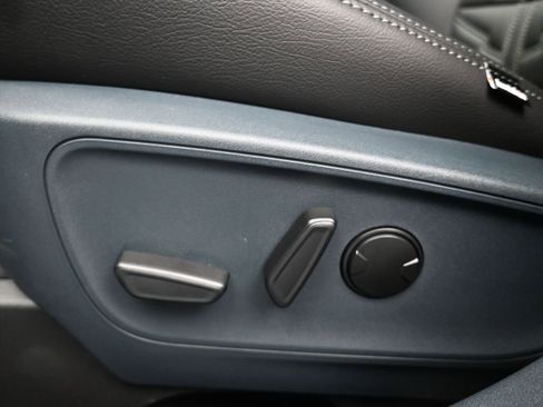 New 2025 Ford Maverick XLT w/ XLT Luxury Package image 14