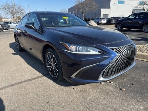 Certified 2025 Lexus ES 300h w/ Premium Package image 1