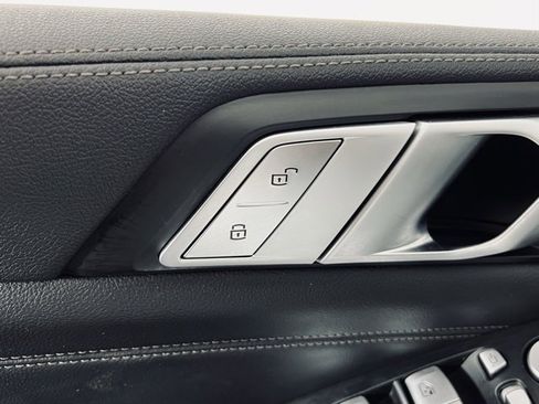 Used 2019 BMW X7 xDrive40i w/ Premium Package image 25