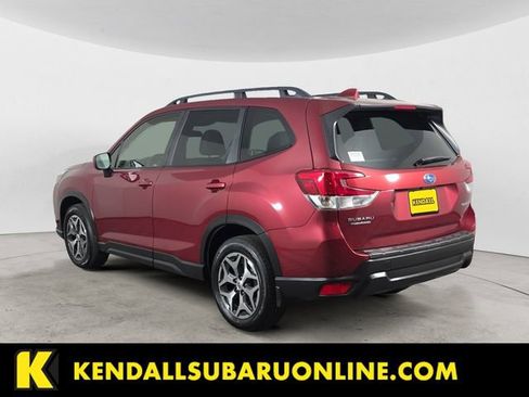 Certified 2022 Subaru Forester Premium image 3