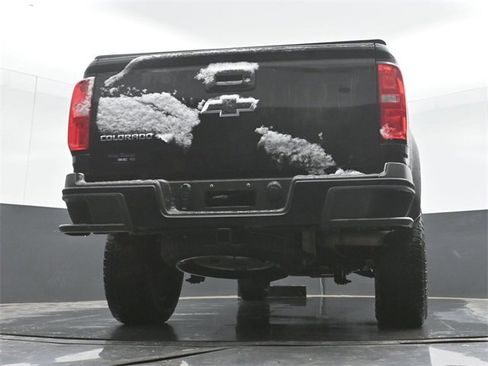 Used 2019 Chevrolet Colorado W/T w/ Custom Special Edition image 29