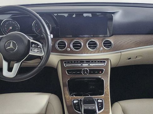 Used 2019 Mercedes-Benz E 450 E 450 4MATIC Sedan 4D image 23