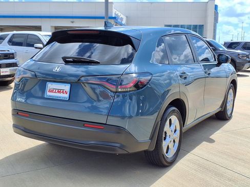 Used 2025 Honda HR-V LX image 7