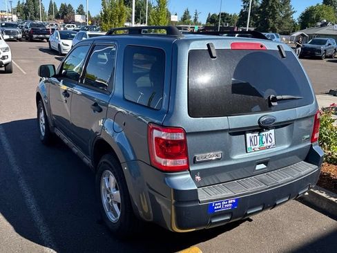 Used 2011 Ford Escape XLT w/ 201A Rapid Spec Order Code FWD image 3