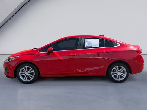Used 2019 Chevrolet Cruze LT w/ LT Fleet Convenience Package FWD image 2