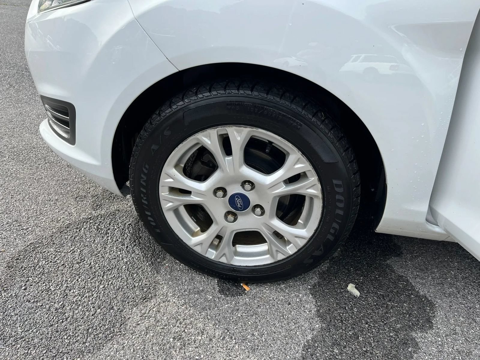 Used 2015 Ford Fiesta SE FWD image 23