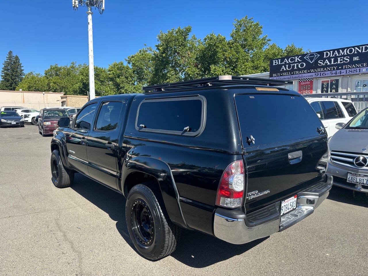 Used 2015 Toyota Tacoma PreRunner w/ SR5 Package RWD image 11