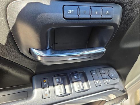 Used 2016 Chevrolet Silverado 1500 LTZ Z71 w/ LTZ Plus Package image 14