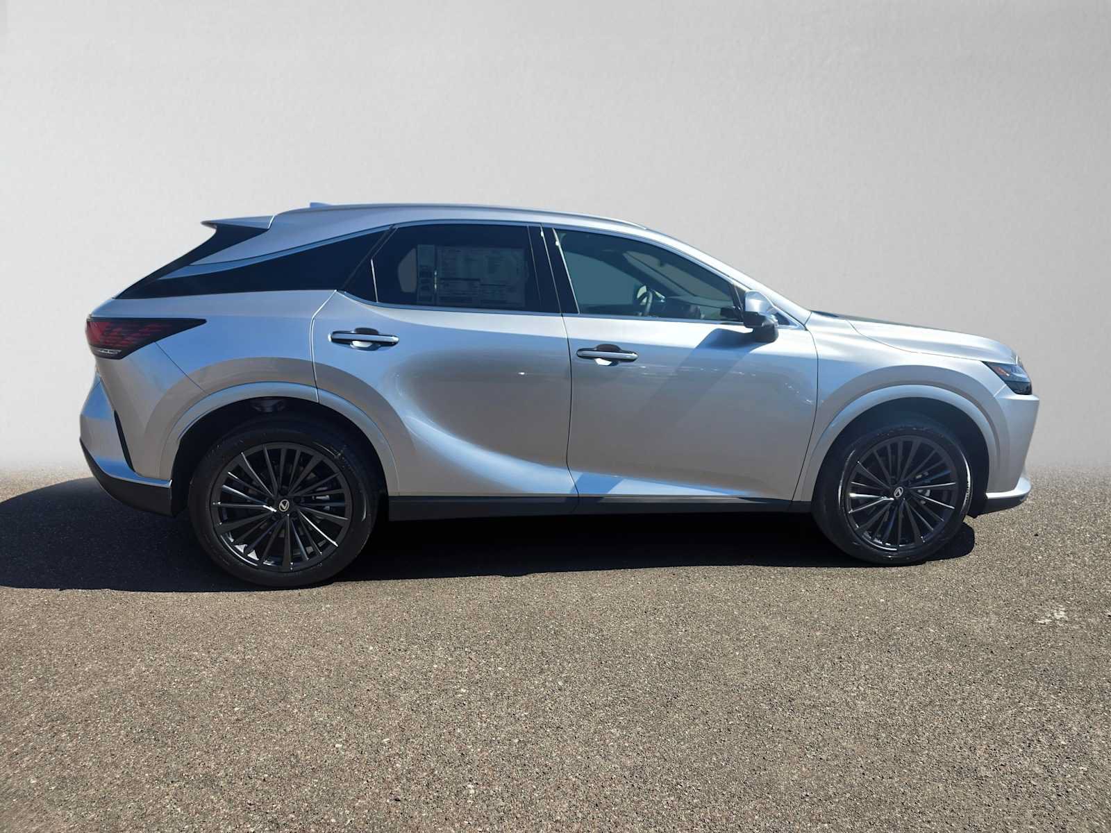 New 2026 Lexus RX 350h w/ Convenience Package AWD/4WD image 2