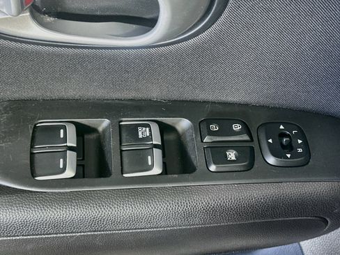 Used 2018 Kia Soul FWD image 15