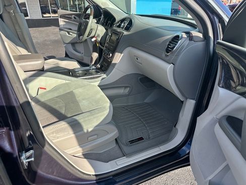 Used 2016 Buick Enclave Convenience image 22