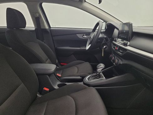 Used 2021 Kia Forte Sedan FWD image 21