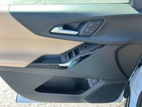 New 2026 Chevrolet Equinox ACTIV FWD image 17