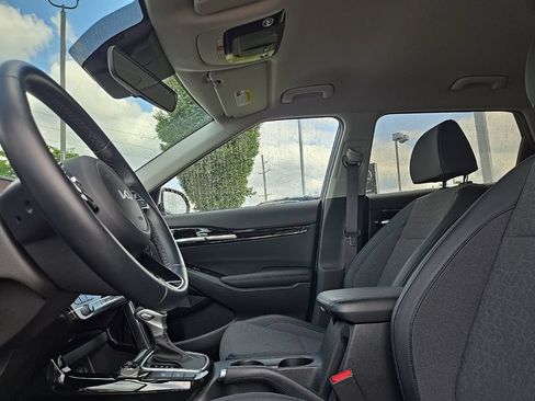 Certified 2024 Kia Seltos S AWD/4WD image 33