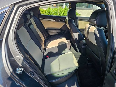 Used 2019 Honda Civic EX-L image 12