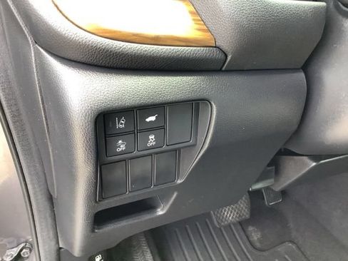 Used 2017 Honda CR-V Touring image 26
