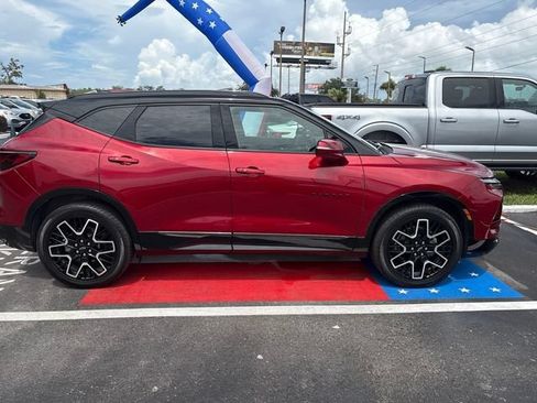 Certified 2025 Chevrolet Blazer RS w/ Driver Confidence II Package FWD image 2
