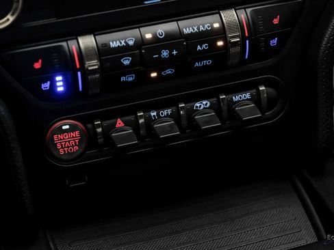 Used 2022 Ford Mustang Shelby GT500 w/ Technology Package image 54