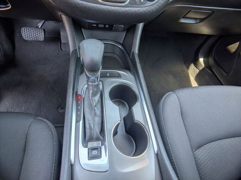 Used 2023 Chevrolet Malibu LT FWD image 22