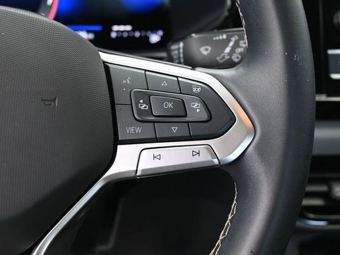 Used 2024 Volkswagen Taos S image 38