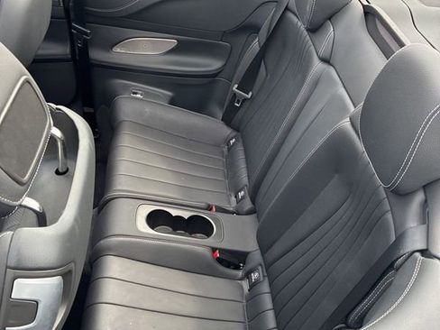 Used 2023 Mercedes-Benz E 450 Cabriolet image 19