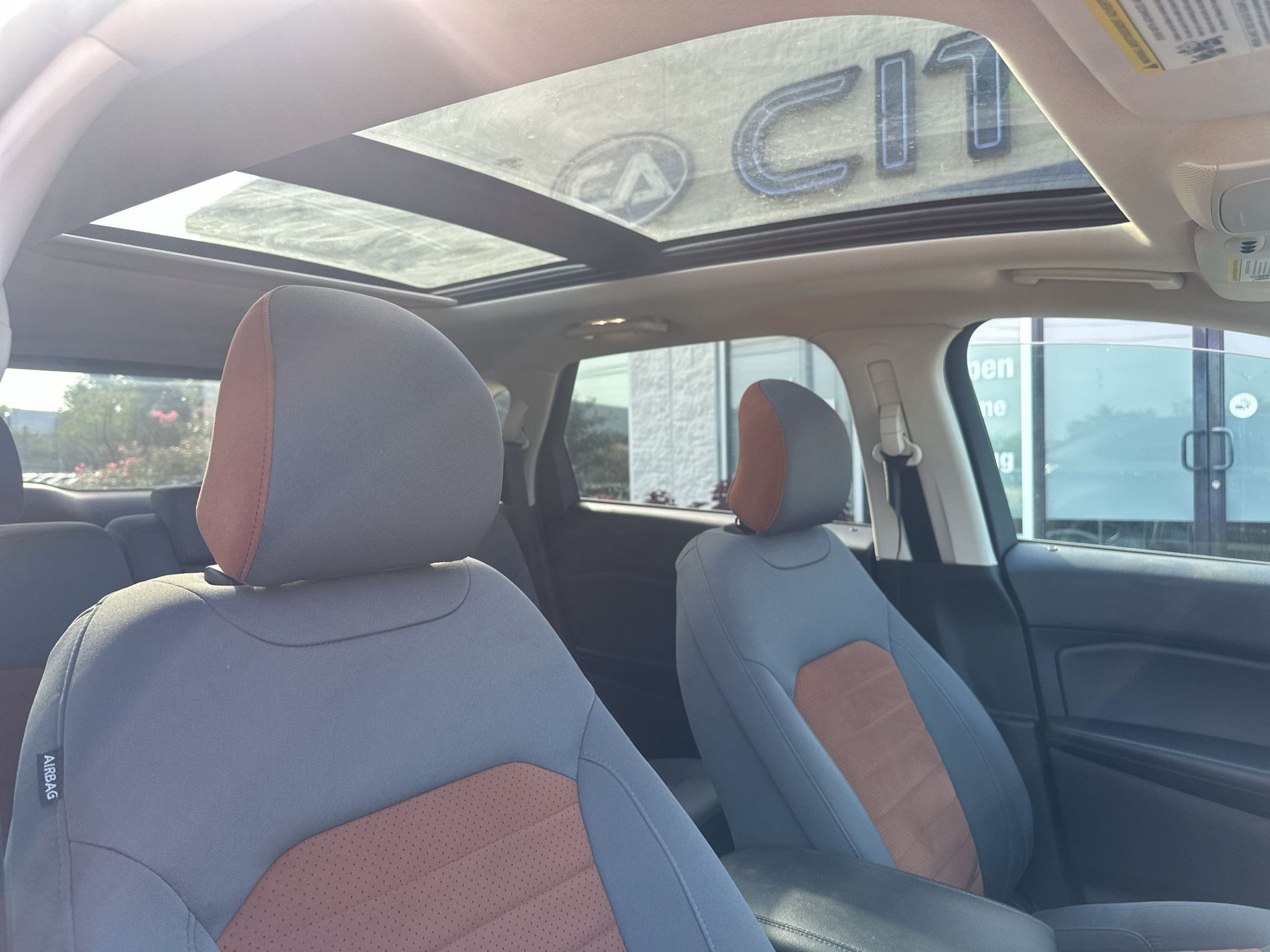 Used 2018 Ford Edge SEL w/ Equipment Group 201A AWD/4WD image 12
