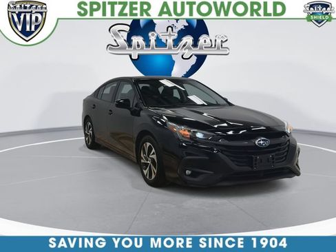 Used 2025 Subaru Legacy Premium AWD/4WD image 3